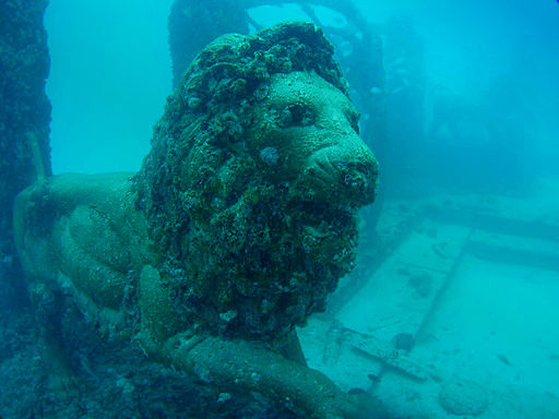 Unterwasserfriedhof Miami - Neptun Memorial Reef (Foto: von Todd Murray from Bloomington, MN, USA (Dive-42 Uploaded by Sinuhe20) [CC-BY-SA-2.0], Wikimedia Commons)