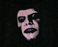 Pazuzu – Monster im Portrait